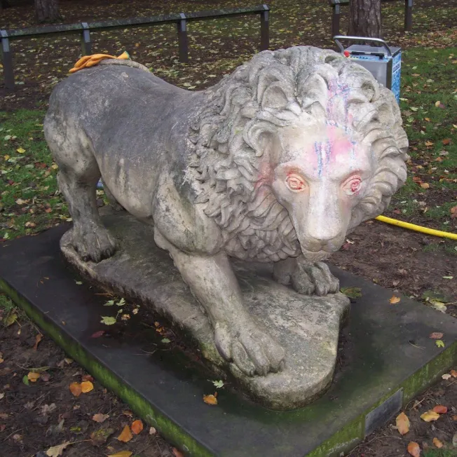 Statues before Dry Ice Blast Cleaning